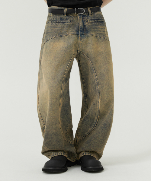 TRILLION(トリリオン)の「切開ラインウォッシュバルーンフィットデニムパンツ(MUD BEIGE)(デニムパンツ・レディース・その他・SMALL/MEDIUM/LARGE/X-LARGE)」の3枚目の写真