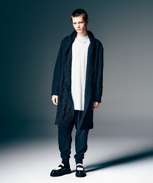 glamb（グラム）の「Crinkle Shawl Collar Coat / クリンクルショールカラーコート（ダウンジャケット/コート・メンズ・ベージュ/ブラック・S/M/L）」の8枚目の写真