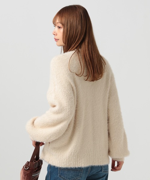 BAYFLOW（ベイフロー）の「[ふわふわの肌触り]オーバーサイズシャギーカーディガン（カーディガン/ボレロ・レディース・オフホワイト/ピンク/ライトブルー/ブラック・FREE）」の13枚目の写真