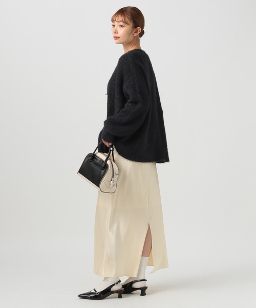 BAYFLOW（ベイフロー）の「[ふわふわの肌触り]オーバーサイズシャギーカーディガン（カーディガン/ボレロ・レディース・オフホワイト/ピンク/ライトブルー/ブラック・FREE）」の16枚目の写真