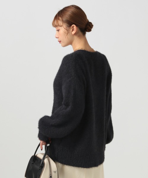 BAYFLOW（ベイフロー）の「[ふわふわの肌触り]オーバーサイズシャギーカーディガン（カーディガン/ボレロ・レディース・オフホワイト/ピンク/ライトブルー/ブラック・FREE）」の19枚目の写真