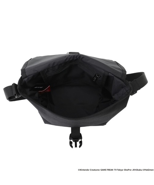Manhattan Portage（マンハッタンポーテージ）の「Manhattan Portage/マンハッタンポーテージ ショルダーバック "ポケモン" NYLON MESSENGER BAG (XXS) FZP Pokemon 25 MP1603FZPPKMN（ショルダーバッグ・メンズ・ブラック×レッド・FREE）」の11枚目の写真