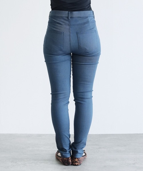 reca（レカ）の「裏起毛スキニーパンツ（その他パンツ・レディース・ブラック/ベージュ/インディゴブルー・FREE）」の17枚目の写真