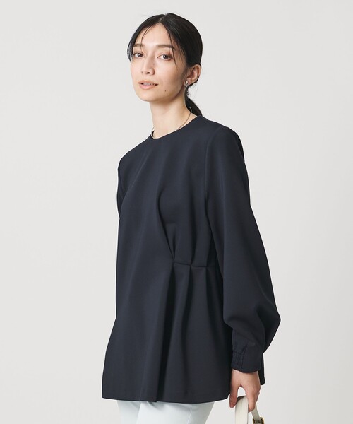 UNITED ARROWS(ユナイテッドアローズ)の「SPONGY クルーネック ギャザー ブラウス(シャツ/ブラウス・レディース・オフホワイト/ブラック/ネイビー・38/36)」の15枚目の写真