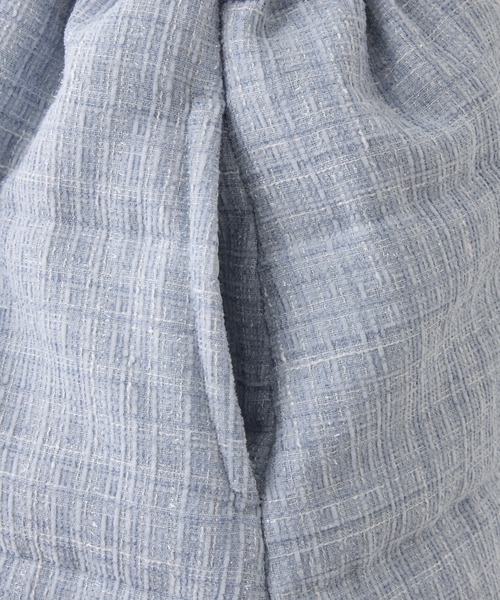 one after another NICE CLAUP(ワンアフターアナザーナイスクラップ)の「フード付きミドルフェイクダウンコート(その他アウター・レディース・ブラック/サックスブルー/オフホワイト・SMALL/MEDIUM)」の11枚目の写真