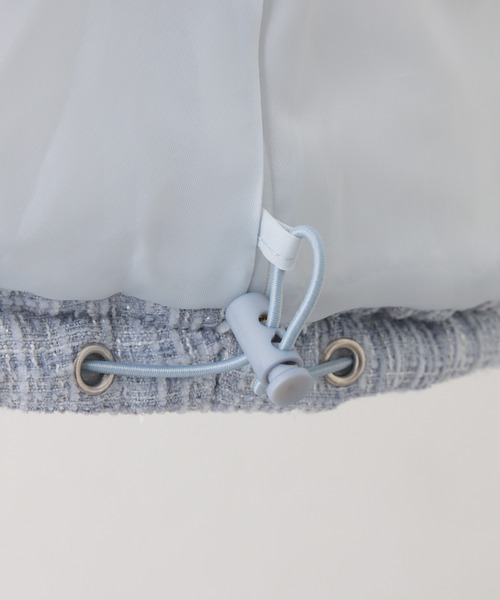 one after another NICE CLAUP(ワンアフターアナザーナイスクラップ)の「フード付きミドルフェイクダウンコート(その他アウター・レディース・ブラック/サックスブルー/オフホワイト・SMALL/MEDIUM)」の14枚目の写真