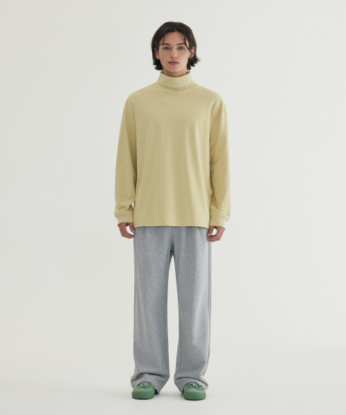COVERNAT(カバーナット)の「ソロナレイヤードタートルネックロングスリーブライトオリーブ(Tシャツ/カットソー・メンズ・その他・SMALL/MEDIUM/LARGE/X-LARGE)」の4枚目の写真