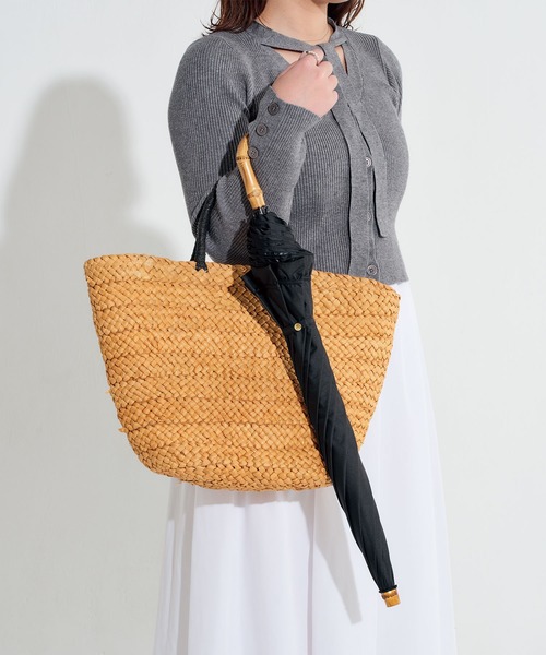 UVO(ウーボ)の「最強の日傘「UVO」 折りたたみ2段 親骨55cm フリル Wpc.(折りたたみ傘・レディース・ベージュ/ラベンダー/サンドベージュ/オフホワイト/グレー/ブラック/サックスブルー・FREE)」の3枚目の写真