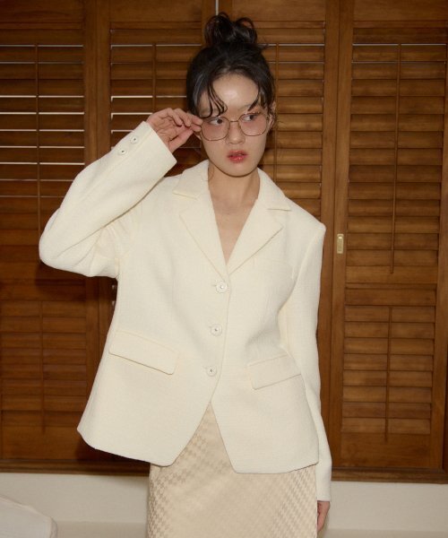 SALON DE YOHN(サロンドヨーン)の「Classic Tweed Jacket_ Ivory(テーラードジャケット・レディース・その他・MEDIUM/SMALL)」の2枚目の写真