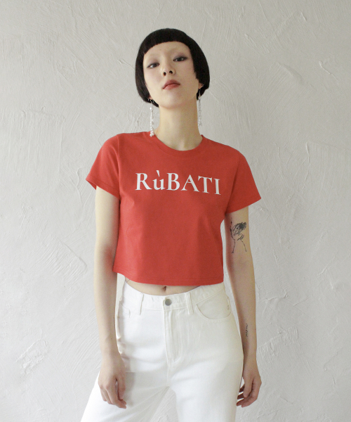 RUBATI(ルバティ)の「ロゴクロップTシャツ_ヴィンテージレッド(Tシャツ/カットソー・レディース・その他・size2/size1)」の2枚目の写真