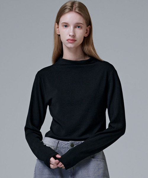 MALOUPE(マロップ)の「5110 ウールブレンドハーフネックTシャツ(ブラック)(Tシャツ/カットソー・レディース・ブラック・FREE)」の4枚目の写真