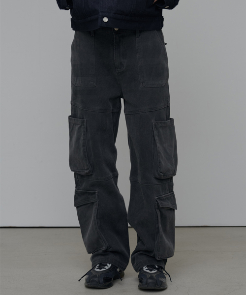 ANYTIME LOREAK(エニタイムロレーク)の「CAMELLIA BIG CARGO PANTS-CHARCOAL(その他パンツ・レディース・その他・MEDIUM/LARGE)」の1枚目の写真