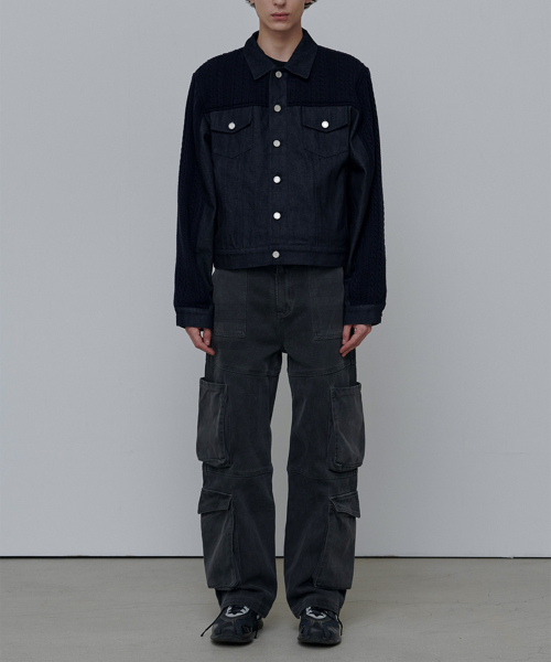 ANYTIME LOREAK(エニタイムロレーク)の「CAMELLIA BIG CARGO PANTS-CHARCOAL(その他パンツ・レディース・その他・MEDIUM/LARGE)」の4枚目の写真