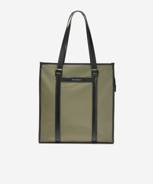 COLE HAAN(コールハーン)の「カールソン コミュータートート mens(トートバッグ・メンズ・グリーン・OSFA)」の1枚目の写真