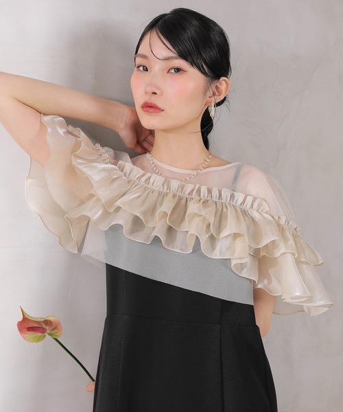 Kana(カナ)の「グロッシーフリルショートボレロ フレアワンピースドレス 2点セット 結婚式 お呼ばれ オケージョン(ドレス・レディース・ブラック/ベージュ×ブラック/ブルー系その他・M)」の13枚目の写真