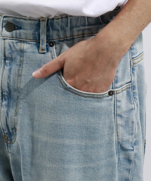 BAYFLOW（ベイフロー）の「ルーズテーパードデニムパンツ（デニムパンツ・メンズ・スカイブルー/ブルー・LARGE/MEDIUM）」の16枚目の写真