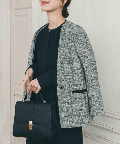 URBAN RESEARCH DOORS(アーバンリサーチドアーズ)の「ピンタックゴールドボタンブラウス(シャツ/ブラウス・レディース・ネイビー/オフホワイト・FREE)」の13枚目の写真