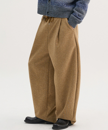 TRIP LE SENS（トリップ ル センス）の「[F/W]ネフ テクスチャー ワンタック カーブ バンディング パンツ_メランベージュ（スウェットパンツ）」