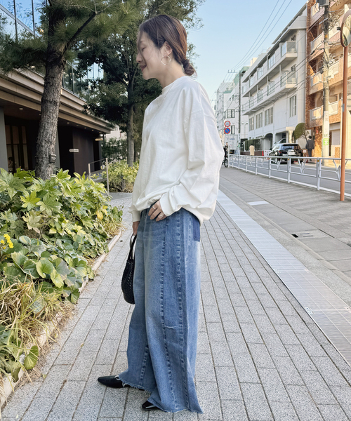 JOURNAL STANDARD（ジャーナルスタンダード）の「《追加》シャーリングロングスリーブTシャツ（Tシャツ/カットソー・レディース・ブラック系その他/ブラウン系その他/コバルトブルー/ホワイト・FREE）」の9枚目の写真