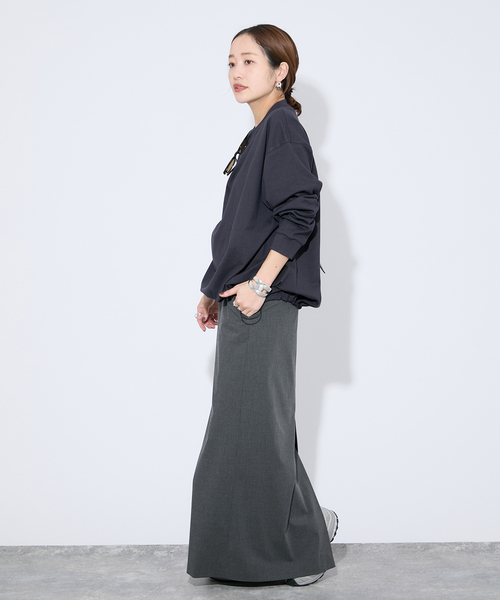 JOURNAL STANDARD（ジャーナルスタンダード）の「《追加》シャーリングロングスリーブTシャツ（Tシャツ/カットソー・レディース・ブラック系その他/ブラウン系その他/コバルトブルー/ホワイト・FREE）」の14枚目の写真