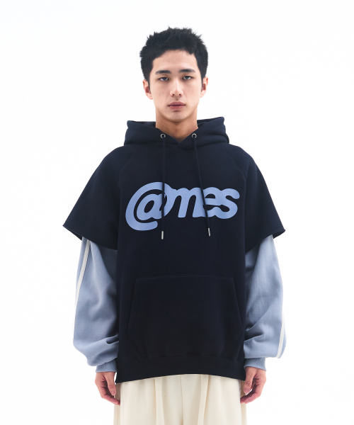 AMESWORLDWIDE(アメスワールドワイド)の「SPORTY LAYERED HOODIE NAVY(パーカー・レディース・その他・M/L)」の4枚目の写真