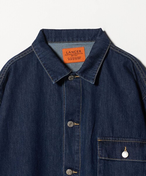 ASTRAET(アストラット)の「<LANCER>DENIM SHORT ジャケット(デニムジャケット・レディース・ライトブルー/ネイビー・M)」の4枚目の写真