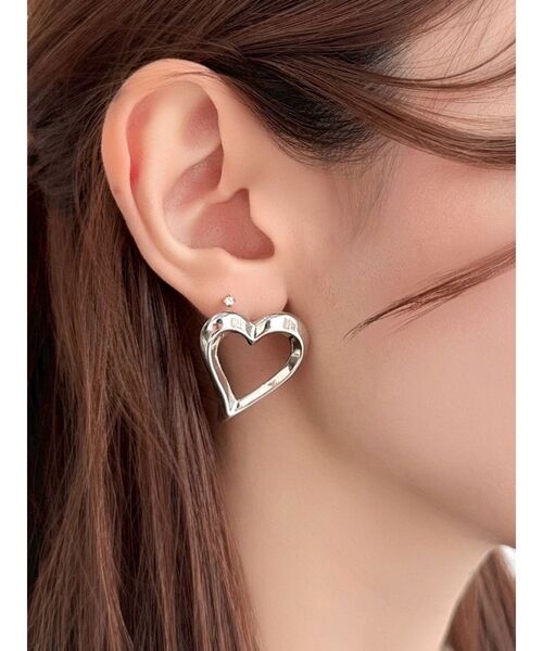 RESEXXY（リゼクシー）の「メタルハートピアス（ピアス（両耳用）・レディース・シルバー/ゴールド・FREE）」の4枚目の写真