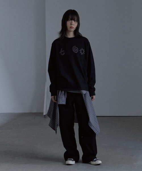 TONY LAWRENCE(トニーローレンス)の「アプリケパッチロングスリーブブラック(Tシャツ/カットソー・レディース・その他・LARGE/MEDIUM/SMALL)」の2枚目の写真