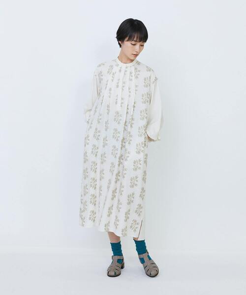 LOISIR（ロワズィール）の「オリジナル柄刺繍ワンピース（ワンピース・レディース・キナリ/ブラック系その他・FREE）」の9枚目の写真