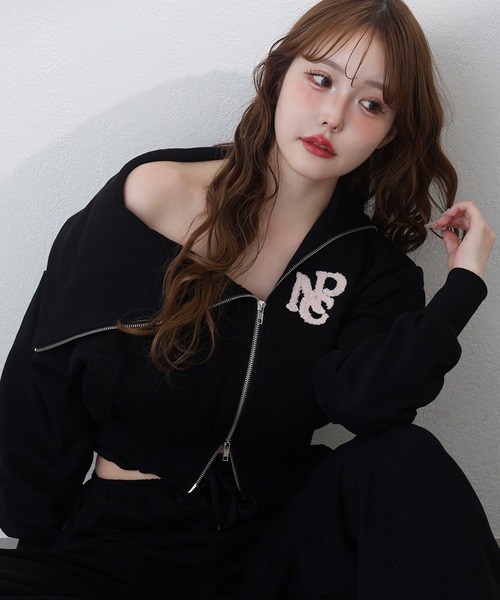 one after another NICE CLAUP(ワンアフターアナザーナイスクラップ)の「セーラーカラーロゴスウェット【セットアップボトムあり】(パーカー・レディース・ピンク/杢グレー/ブラック・FREE)」の7枚目の写真