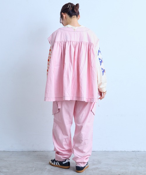 MARKEY'S（マーキーズ）の「ヘリンボンツイルミリタリーパンツ/おとな（カーゴパンツ・レディース・ライトピンク/ネイビー・160cm）」の6枚目の写真