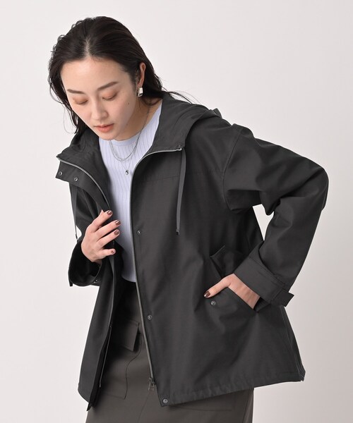 UNTITLED（アンタイトル）の「【洗える/はっ水】リラクシーマウンテンパーカー（ブルゾン・レディース・ベージュ/チャコールグレー/オフホワイト・04/03/02/01/42/00/44/46/48/50）」の16枚目の写真