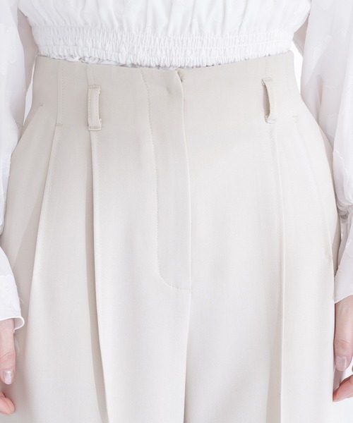 NATURAL BEAUTY BASIC(ナチュラルビューティーベーシック)の「【Oggi.jp掲載】タックステッチベルテッドパンツ(その他パンツ・レディース・イエロー/チャコールグレー・MEDIUM/P/S)」の14枚目の写真