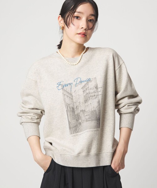 green label relaxing(グリーンレーベルリラクシング)の「【WEB限定】<at ease>フォト プリント スウェット プルオーバー(スウェット・レディース・ライトグレー/ネイビー/ホワイト・FREE)」の4枚目の写真