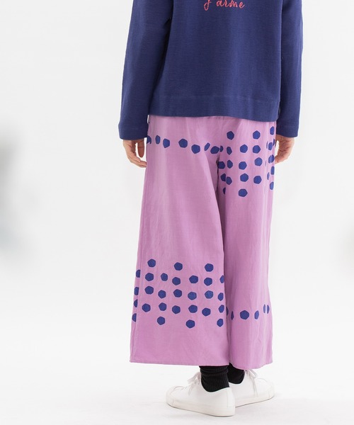 nop de nod(ノップドゥノッド)の「リネンレーヨンパネルドット9分丈パンツ(その他パンツ・レディース・ブラック/ピンク/ブルー・3)」の9枚目の写真