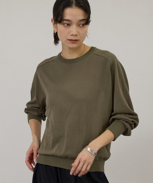 SALON adam et rope'（サロン アダム エ ロペ）の「【WEB限定】2WAYスリットニットプルオーバー（ニット/セーター・レディース・ブルー/カーキ/ブラック・FREE）」の6枚目の写真