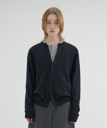 NOUN（ノウン）の「essential crew neck cardigan (charcoal)（カーディガン/ボレロ）」