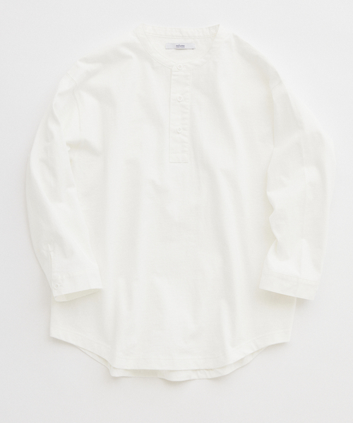 JOURNAL STANDARD relume（ジャーナルスタンダード　レリューム）の「スリーピング ヘンリーネック ロングスリーブ（Tシャツ/カットソー・メンズ・ブラックミックス/ホワイト/サックスブルー・MEDIUM/LARGE）」の2枚目の写真