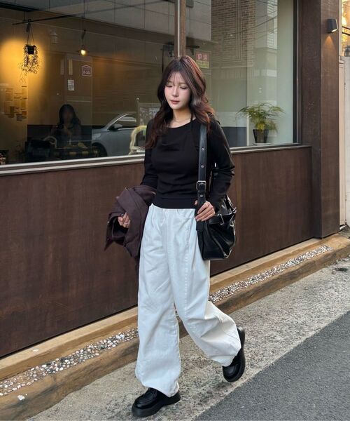 MICANE(ミケーネ)の「エイベルホルターネックワンウェアT(Tシャツ/カットソー・レディース・ブラック/カーキ/クリーム・LARGE/MEDIUM/SMALL/X-LARGE)」の4枚目の写真