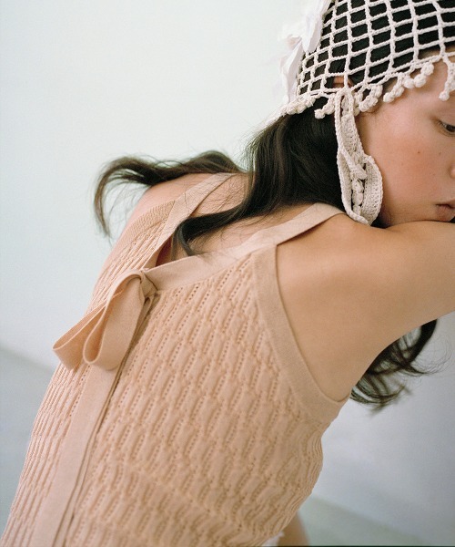 leinwande(ラインヴァンド)の「Mixture Rib Knitted Tank(タンクトップ・レディース・ブラック/グレー/ブルー/ベージュ系・ONE SIZE)」の4枚目の写真