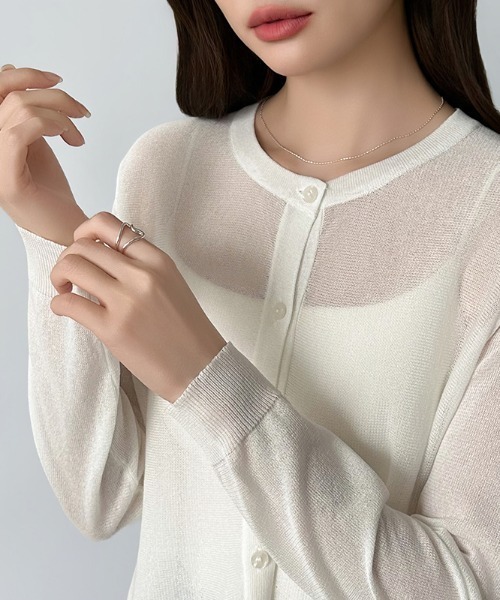 COCOMOMO(ココモモ)の「透け感で魅せる ペプラムシアーカーディガン サマーニット ペプラム トップス シアーカーディガン 長袖 カーディガン 日焼け対策 冷房対策 薄 薄手 春服 夏服(カーディガン/ボレロ・レディース・ライトグレー/ホワイト/ブラック・M/L)」の16枚目の写真