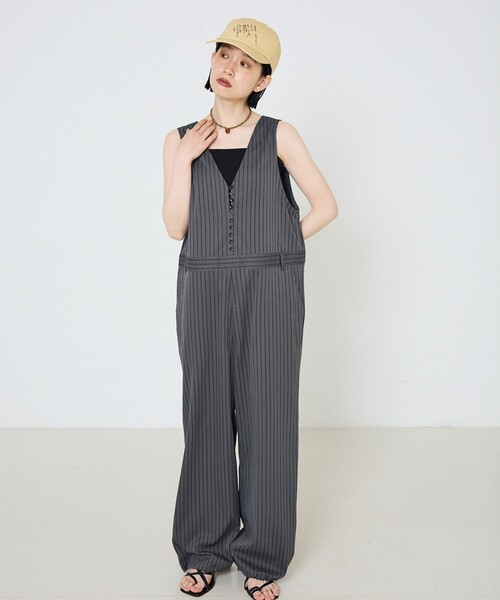 NOMINE（ノミネ）の「フロントボタンオールインワン（サロペット/オーバーオール・レディース・チャコールグレー・フリー）」の6枚目の写真