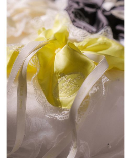 SNIDEL（スナイデル）の「【Chacott】コラボレースシュシュ（シュシュ・レディース・アイボリー/ブラック/イエロー・F）」の11枚目の写真