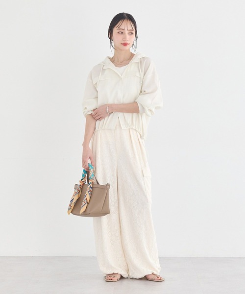 earth music&ecology(アースミュージックアンドエコロジー)の「【2WAY】シアーシャツブルゾン(ブルゾン・レディース・ブラック/アイボリー/ライトカーキ・FREE)」の10枚目の写真