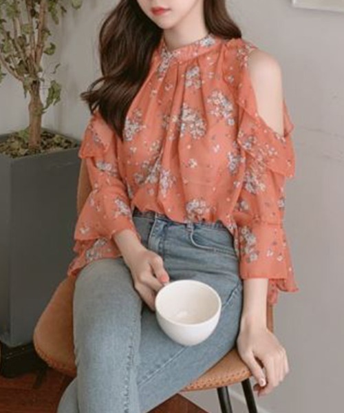mielu(ミエル)の「《大人きれいめフェミニン♪》オフショルダー花柄シフォンブラウス 春夏(シャツ/ブラウス・レディース・オレンジ/アイボリー・MEDIUM/LARGE)」の12枚目の写真