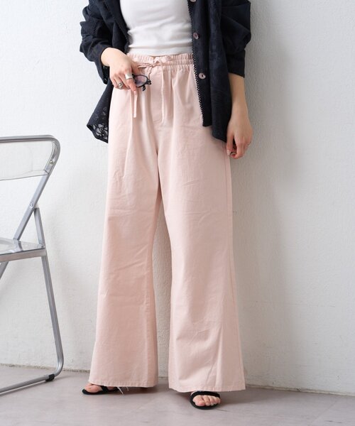 CIAOPANIC TYPY(チャオパニックティピー)の「【美脚見え/3サイズ展開】柔らかルーズフレアイージーデニム(デニムパンツ・レディース・ブルー/サックスブルー/ピンク・SMALL/LARGE/MEDIUM)」の3枚目の写真