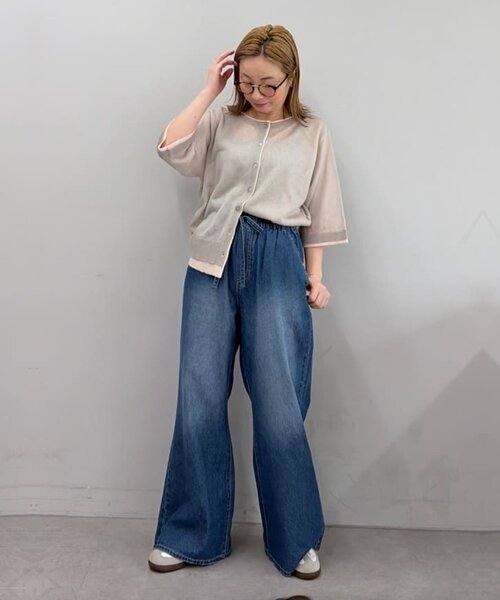 CIAOPANIC TYPY(チャオパニックティピー)の「【新色登場/美脚見え/3サイズ展開】柔らかルーズフレアイージーパンツ(デニムパンツ・レディース・ブルー/サックスブルー/ピンク/イエロー/ブラック/グレー/ブラック系その他/ブラウン/グレー系その他・SMALL/LARGE/MEDIUM)」の22枚目の写真