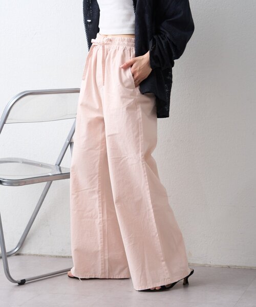 CIAOPANIC TYPY(チャオパニックティピー)の「【美脚見え/3サイズ展開】柔らかルーズフレアイージーデニム(デニムパンツ・レディース・ブルー/サックスブルー/ピンク・SMALL/LARGE/MEDIUM)」の16枚目の写真