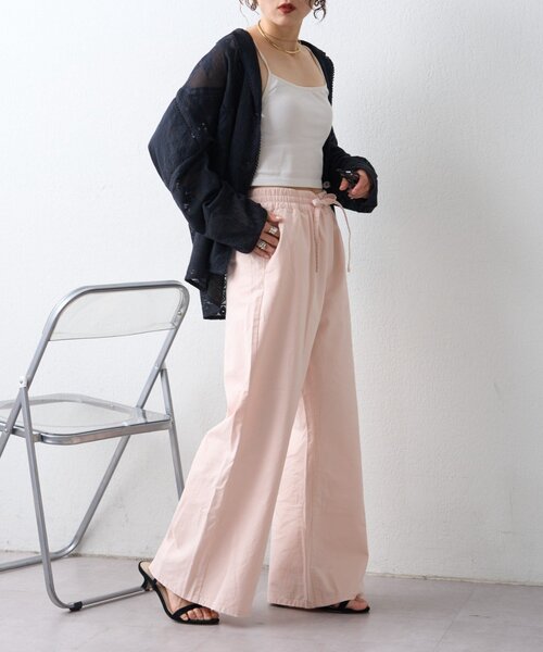 CIAOPANIC TYPY(チャオパニックティピー)の「【美脚見え/3サイズ展開】柔らかルーズフレアイージーデニム(デニムパンツ・レディース・ブルー/サックスブルー/ピンク・SMALL/LARGE/MEDIUM)」の14枚目の写真