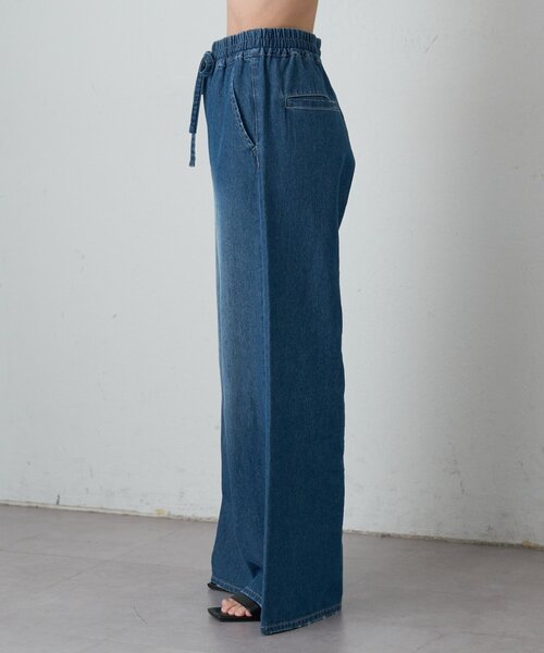 CIAOPANIC TYPY(チャオパニックティピー)の「【美脚見え/3サイズ展開】柔らかルーズフレアイージーデニム(デニムパンツ・レディース・ブルー/サックスブルー/ピンク・SMALL/LARGE/MEDIUM)」の11枚目の写真
